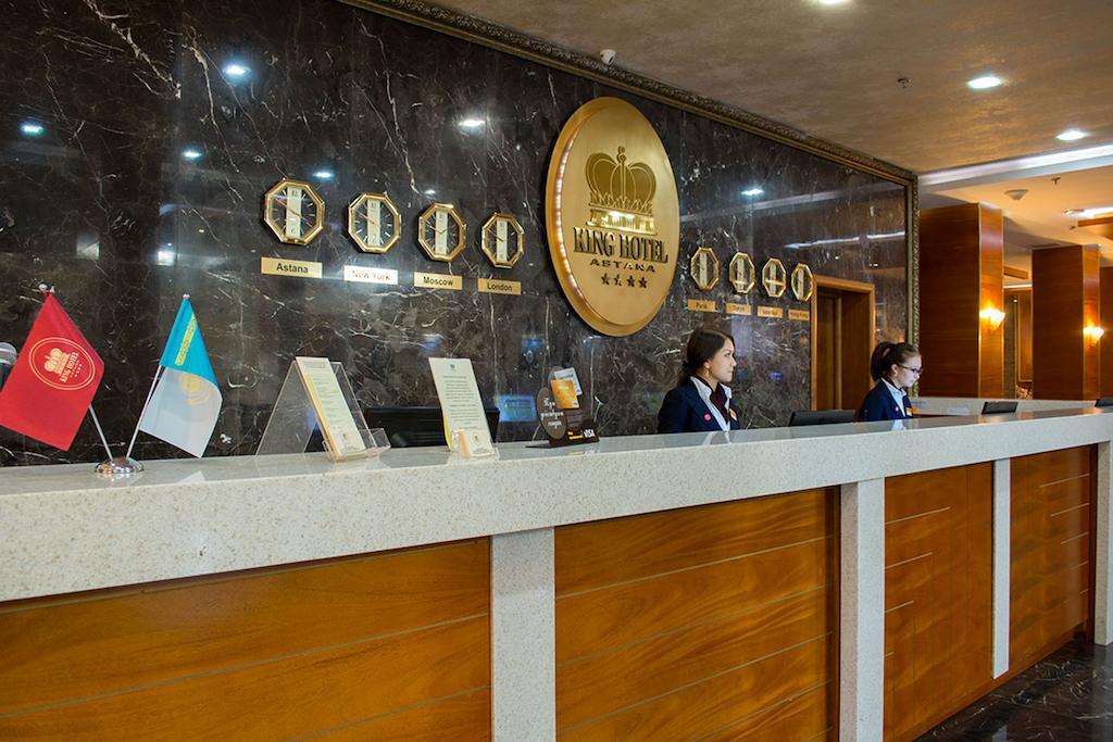 King Hotel Astana Bagian luar foto